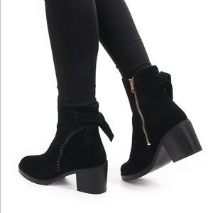 Ugg Fraise Whipstitch Bow Boots